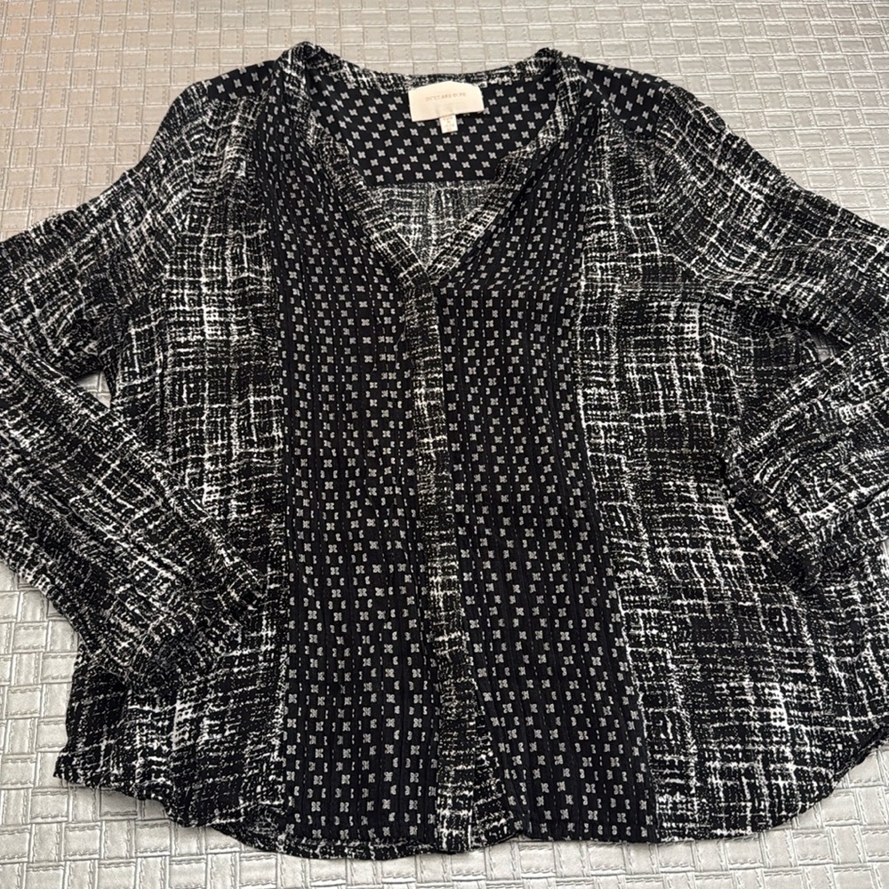Skies Are Blue Black White Abstract Boho Blouse XL Anthropologie
